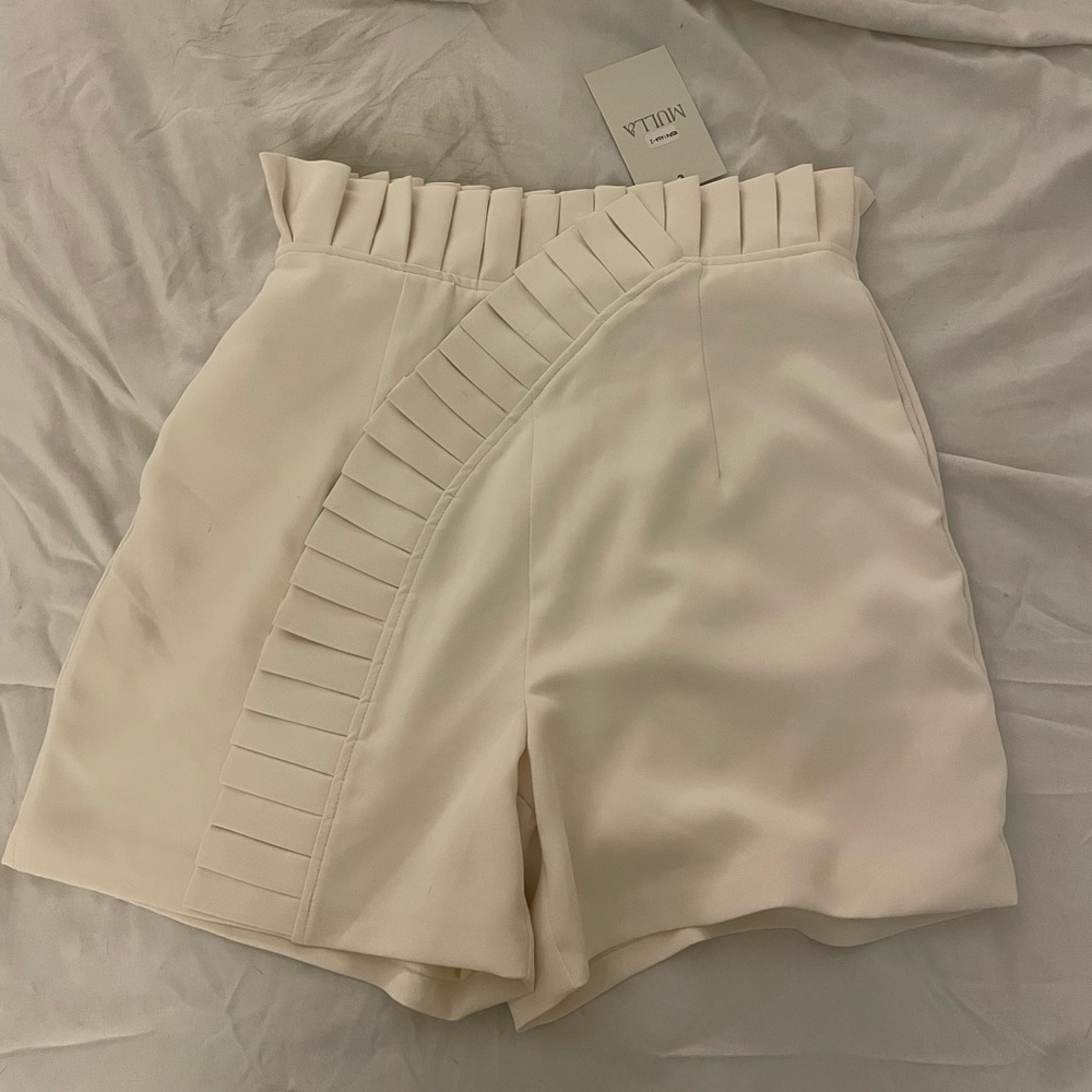NEW SMALL SHORTS